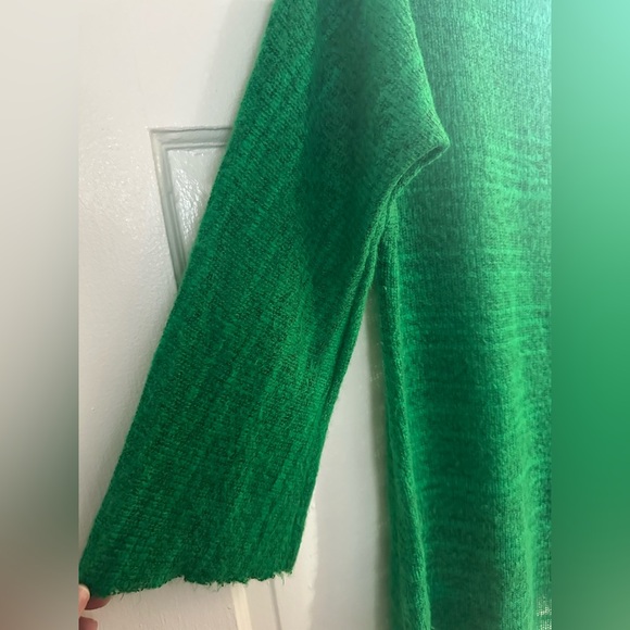 Loft 324 Off the Shoulder Sweater - Picture 5 of 7